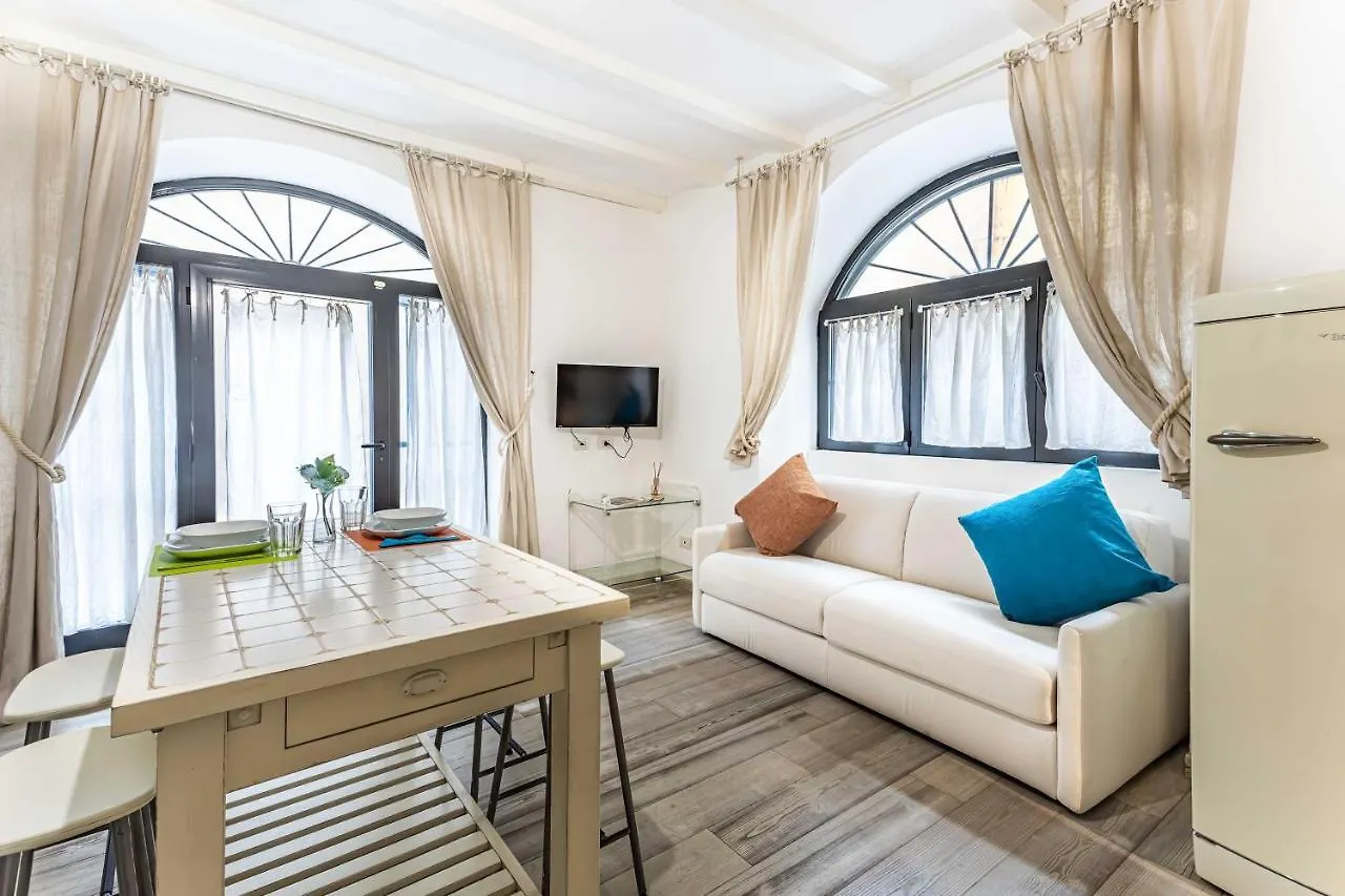Joivy Balabiot Apartment Milan